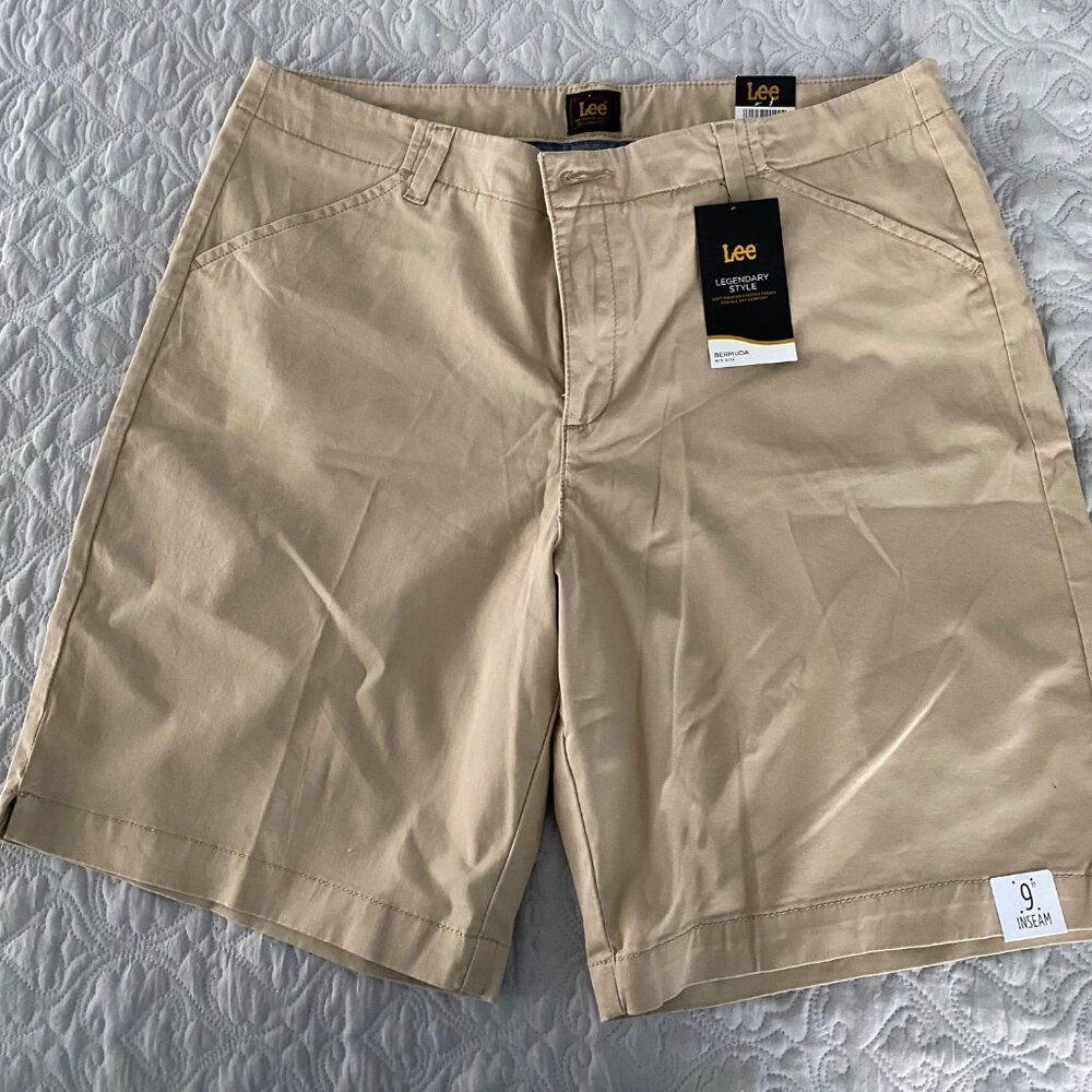 NWT Lee Mid rise Bermuda Shorts